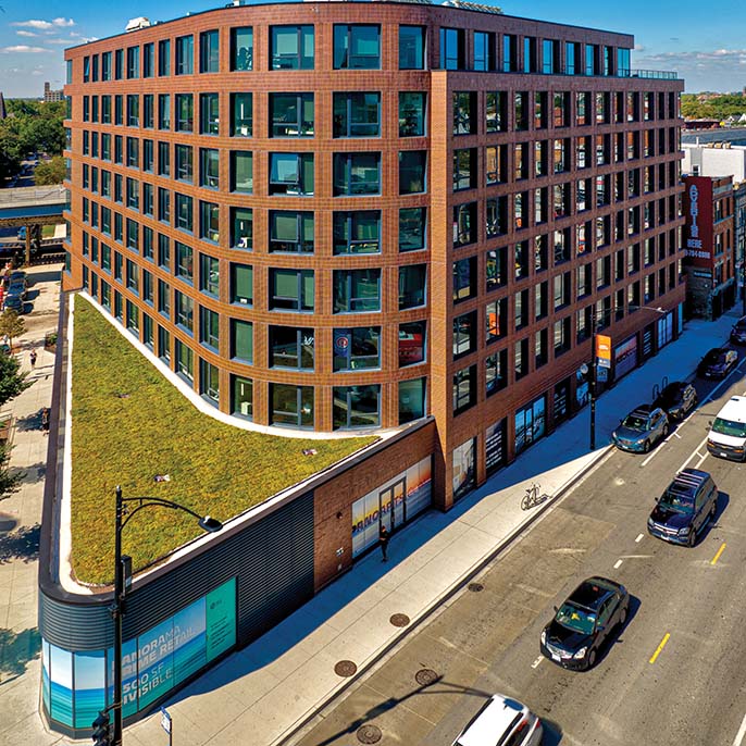 140-unit multifamily building at 3300 North Clark Street, sold by Essex Realty Group as a premier real estate investment Chicago opportunity.