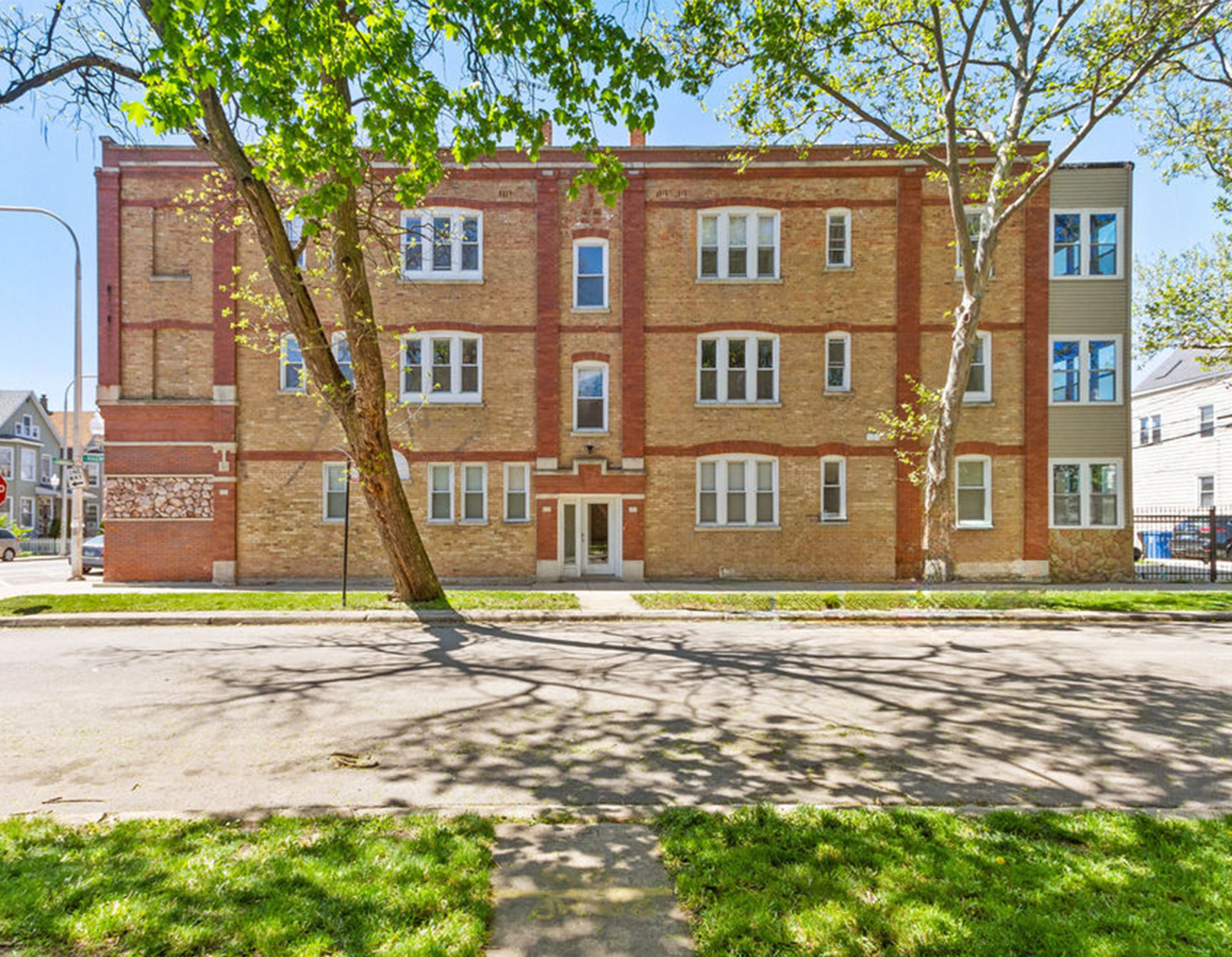 8-unit multifamily building at 2806 North Ridgeway Avenue, listed by leading Chicago real estate companies.