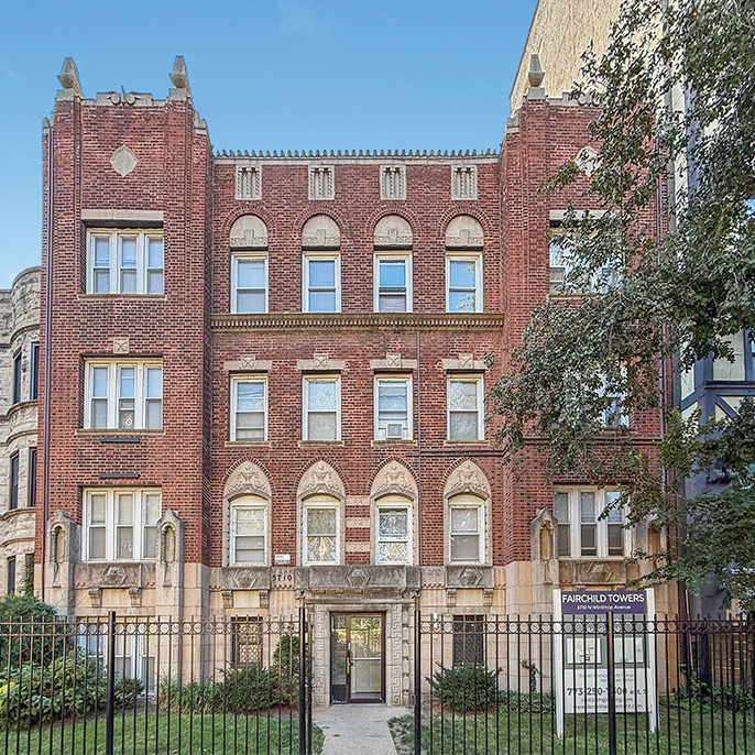 Chicago Edgewater multifamily sale at 5710 N. Winthrop Avenue apartment building