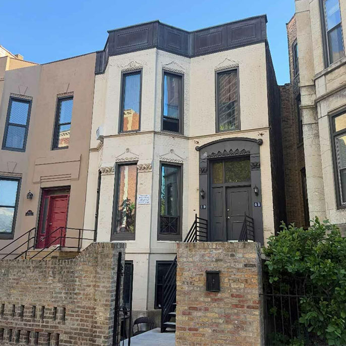 Lincoln Park multifamily property sold by Essex Realty Group