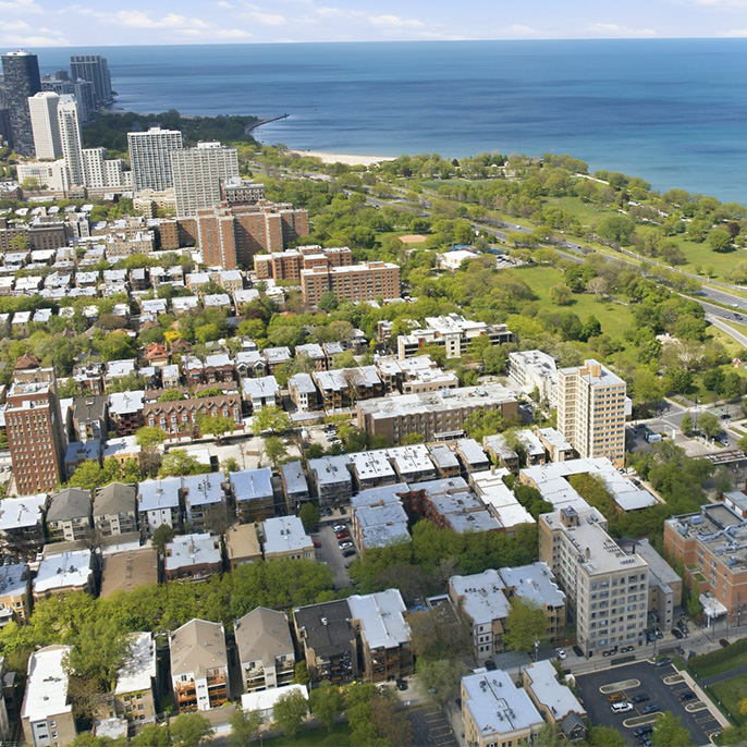 Chicago multifamily market trends showing factors that help apartment buildings sell faster