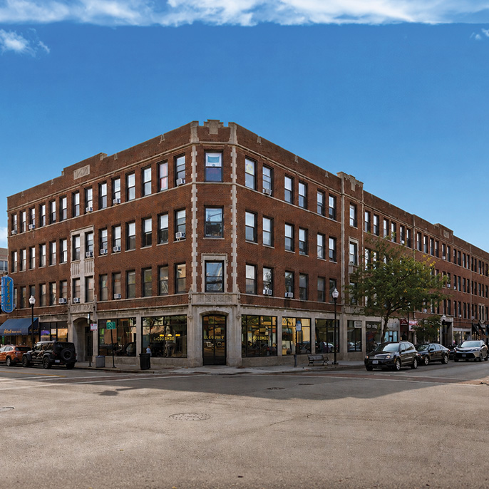 5154 N. Clark Street mixed-use property in Chicago's Andersonville neighborhood